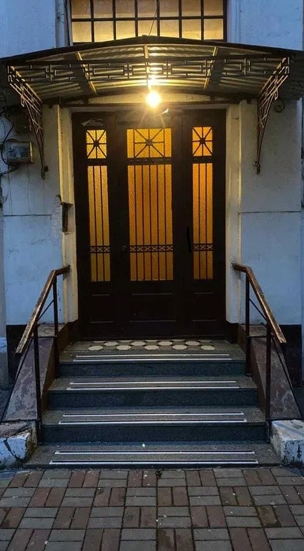 продажа многокомнатной квартиры номер A-174411 в Приморском районе, фото номер 20